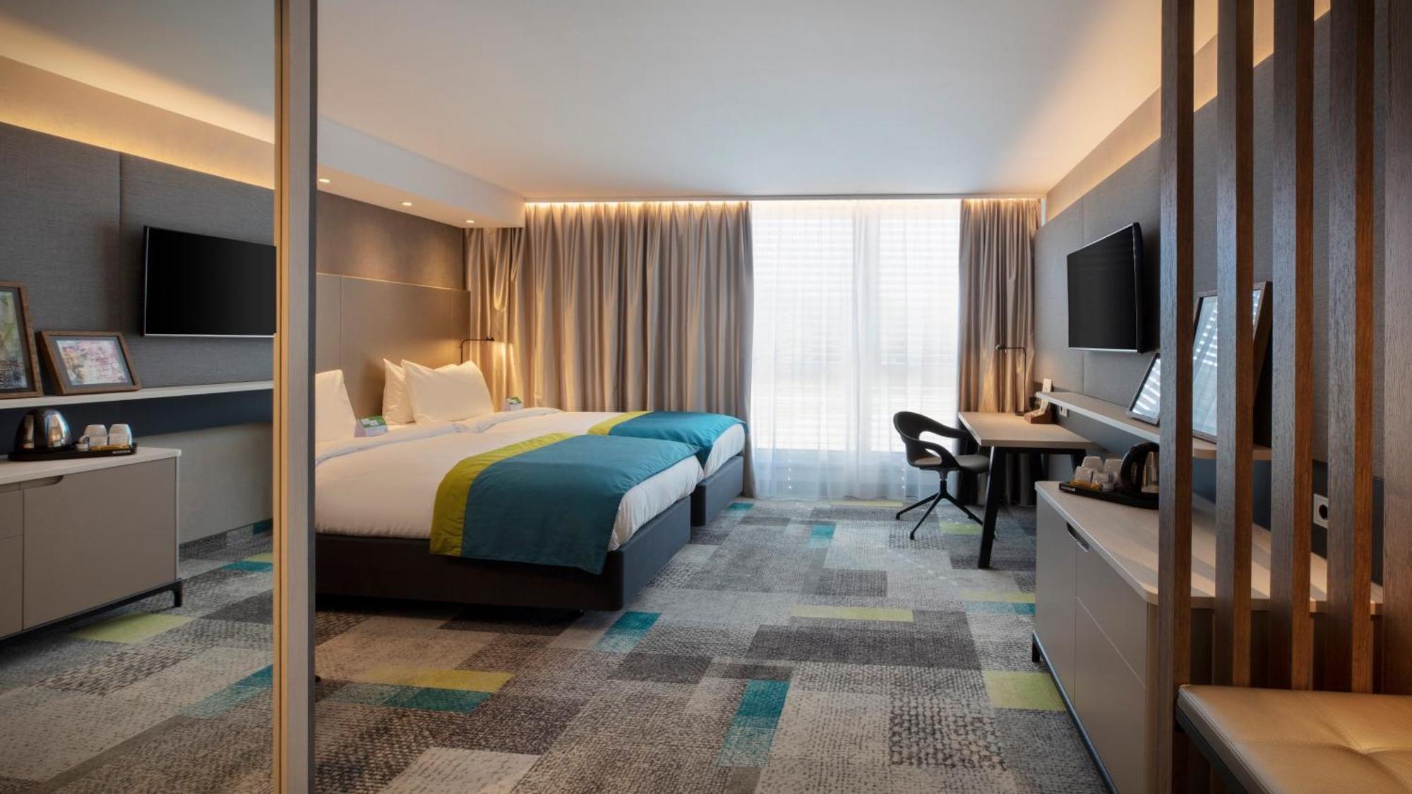 Holiday Inn - Villingen - Schwenningen By Ihg Eksteriør billede